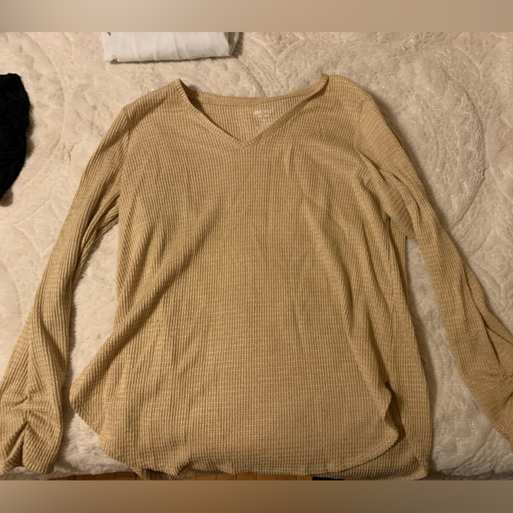 Large. Beige. Brand: Nine West. Soft stretchy, long sleeve shirt.